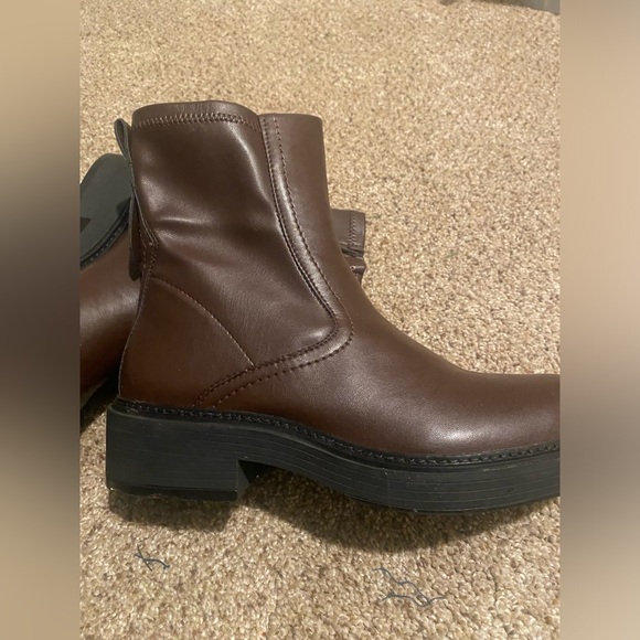 Franco Sarto brown lug boots. Sz 9.5. - Picture 7 of 7